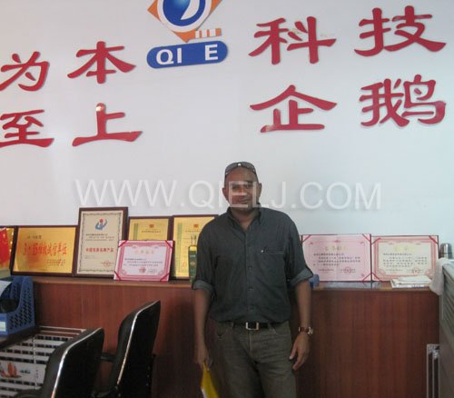 2011年7月25日，外國(guó)友人參觀考察我公司！明經(jīng)理等接待并陪同參觀！(圖1)