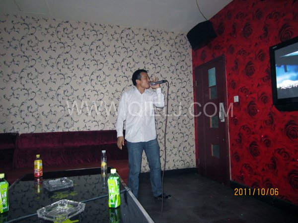 2011年10月，鄭州企鵝糧油機(jī)械有限公司--外貿(mào)部，十一國慶節(jié)團(tuán)體活動！(圖12)